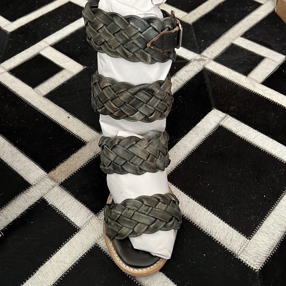 NWT Freebird by Steven Bayou Olive Multi - Picture 6 of 9